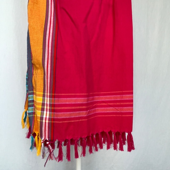 ZARA dark pink multi-colour large shawl scarf in cotton, EUC. - Picture 14 of 14